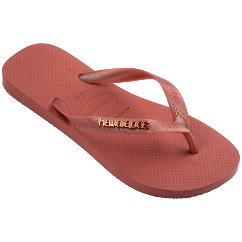 Chinelo Havaianas rosa com logo dourado, confortável e estiloso para uso diário.
