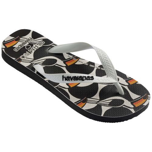 Chinelo Havaianas preto e branco com estampa de tucano e logo da marca