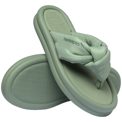 Kit Havaianas para elas: Over Puffed +Porta Cartão