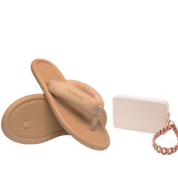 Kit Havaianas Dia das Mães 2026: Maxi Puffed Dourado + Mini Bag Chains